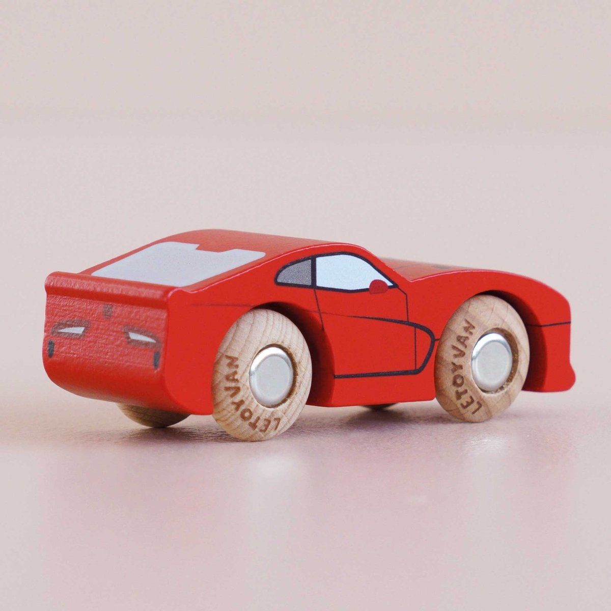 Voiture Jasper No 18 rouge, LE TOY VAN