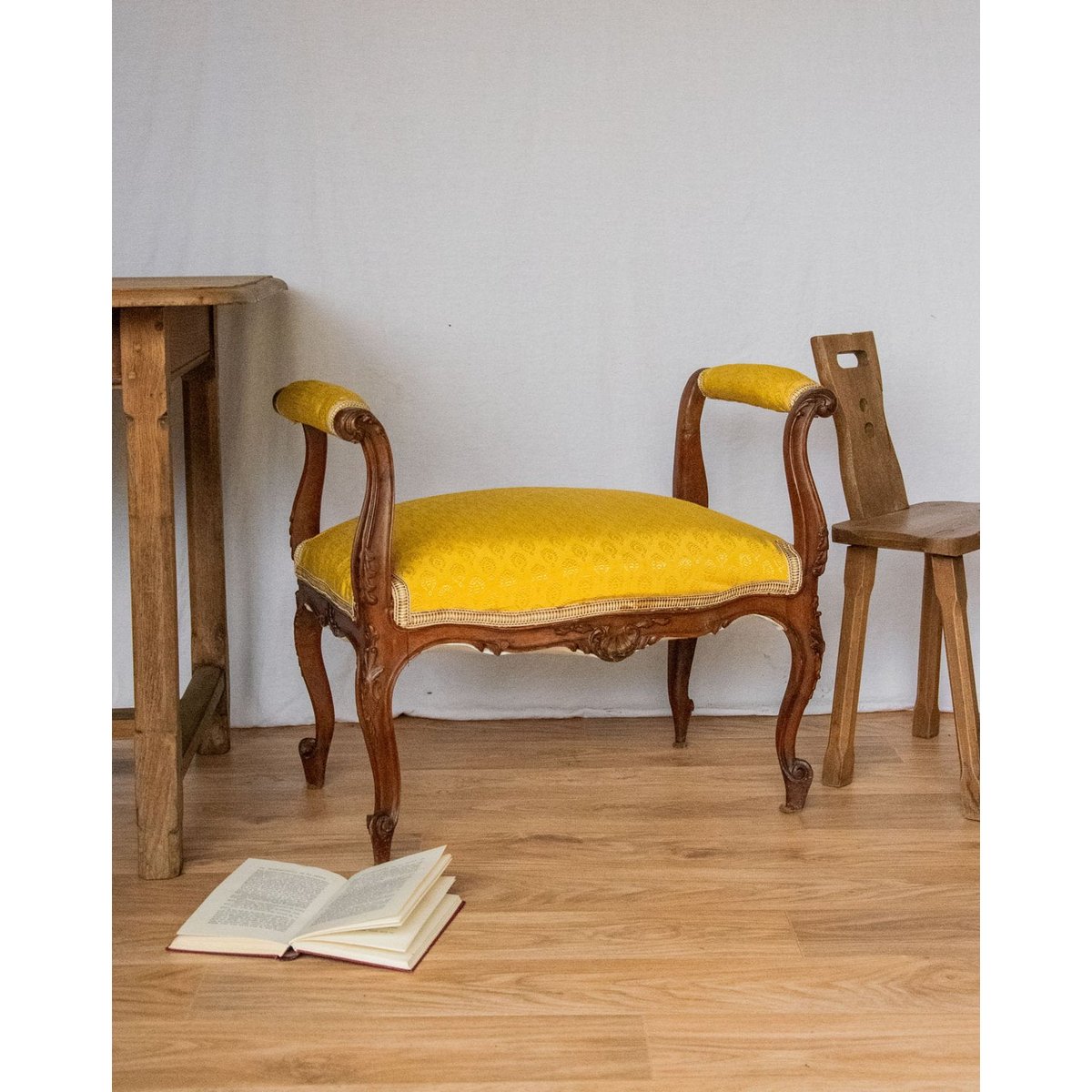 Petite banquette en bois Jean-Philippe N°73 - Bon état bois foncé, DEBONGOUT