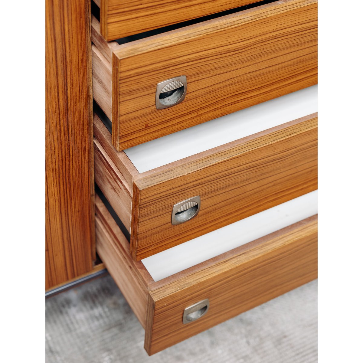 Enfilade en bois spacieuse Margaret N°132 - Bon état bois, DEBONGOUT