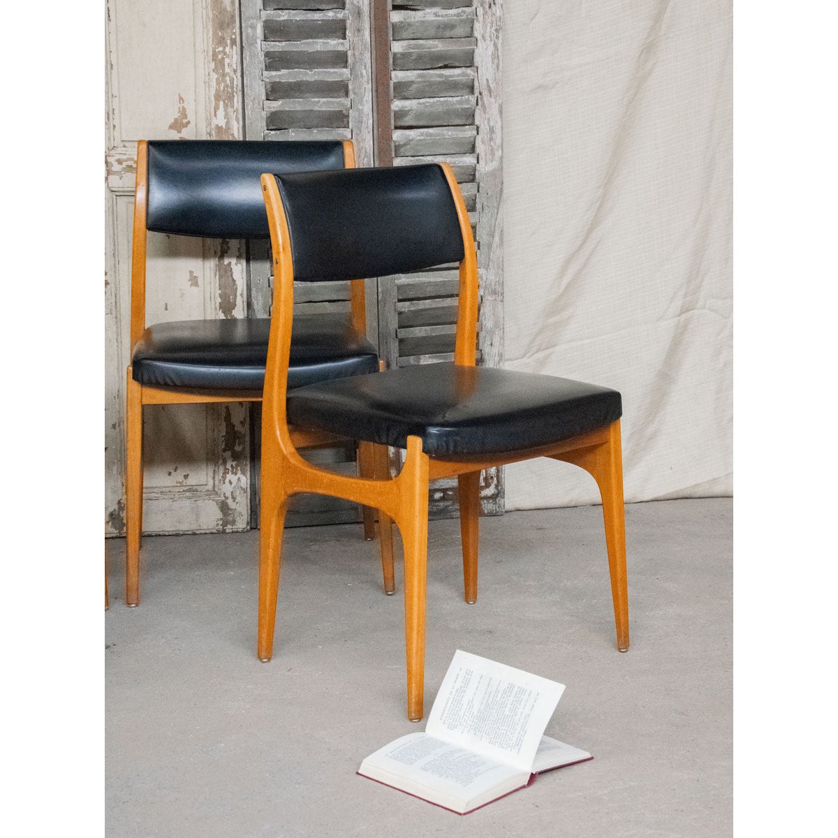 Lot de 4 chaises scandinaves Alma N°1095 - Bon état bois, DEBONGOUT