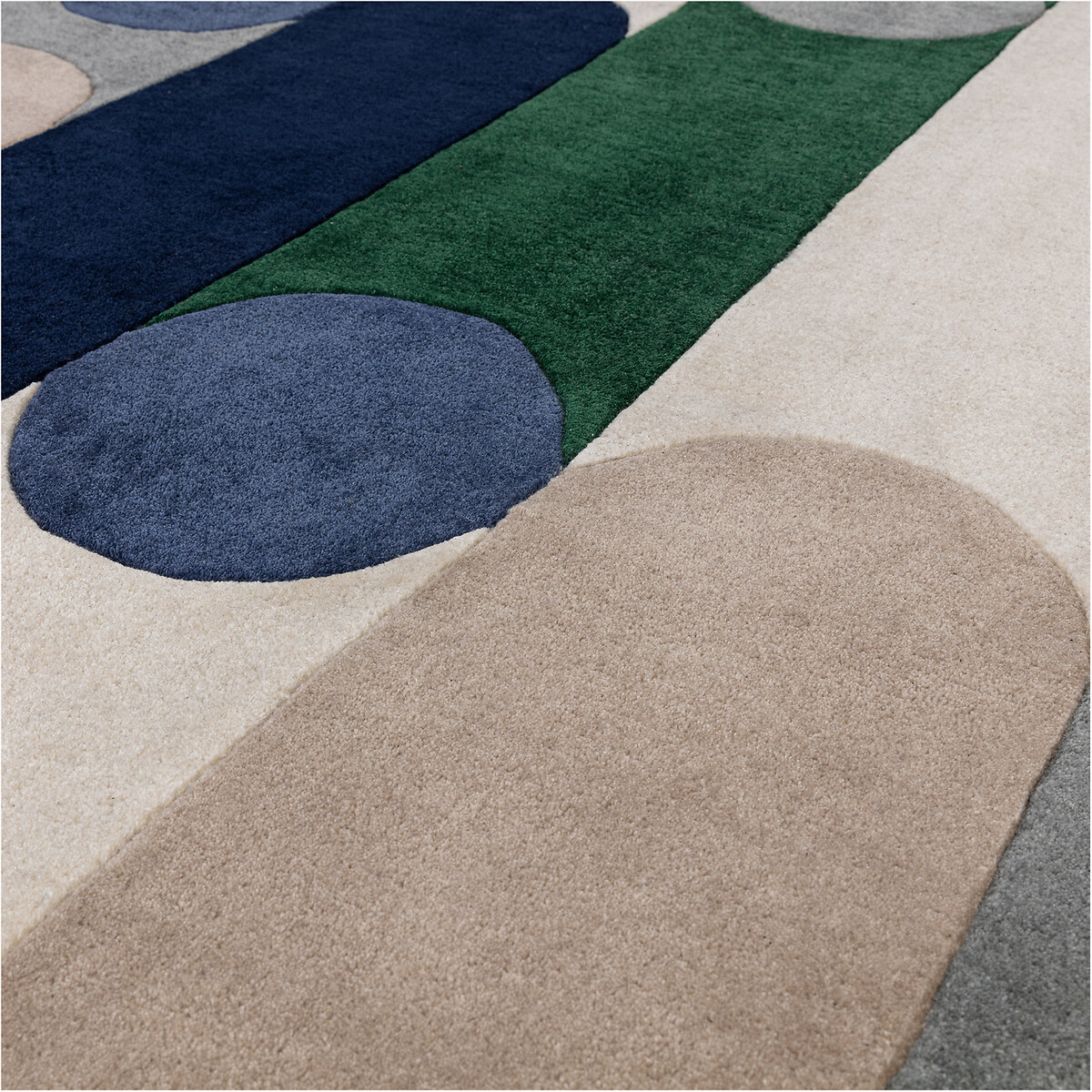 Recycled Retro Inspired Pattern Rug blue, ÉDITÉ