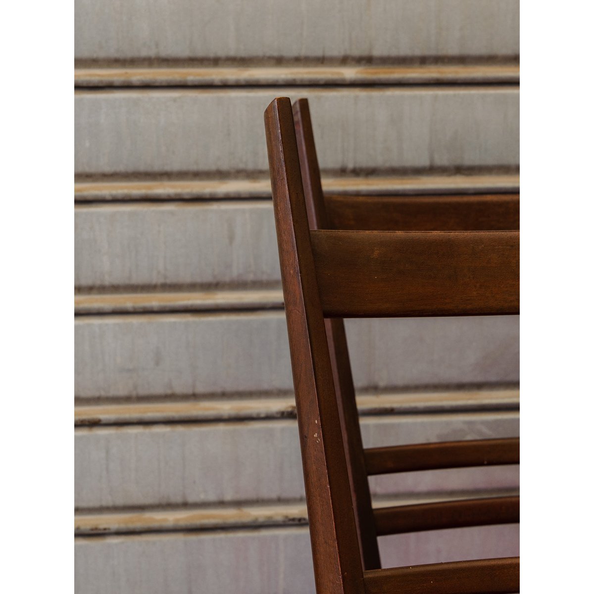 Lot de 6 chaises en bois et tissu rose Alma N°2123 - Bon état bois foncé, DEBONGOUT
