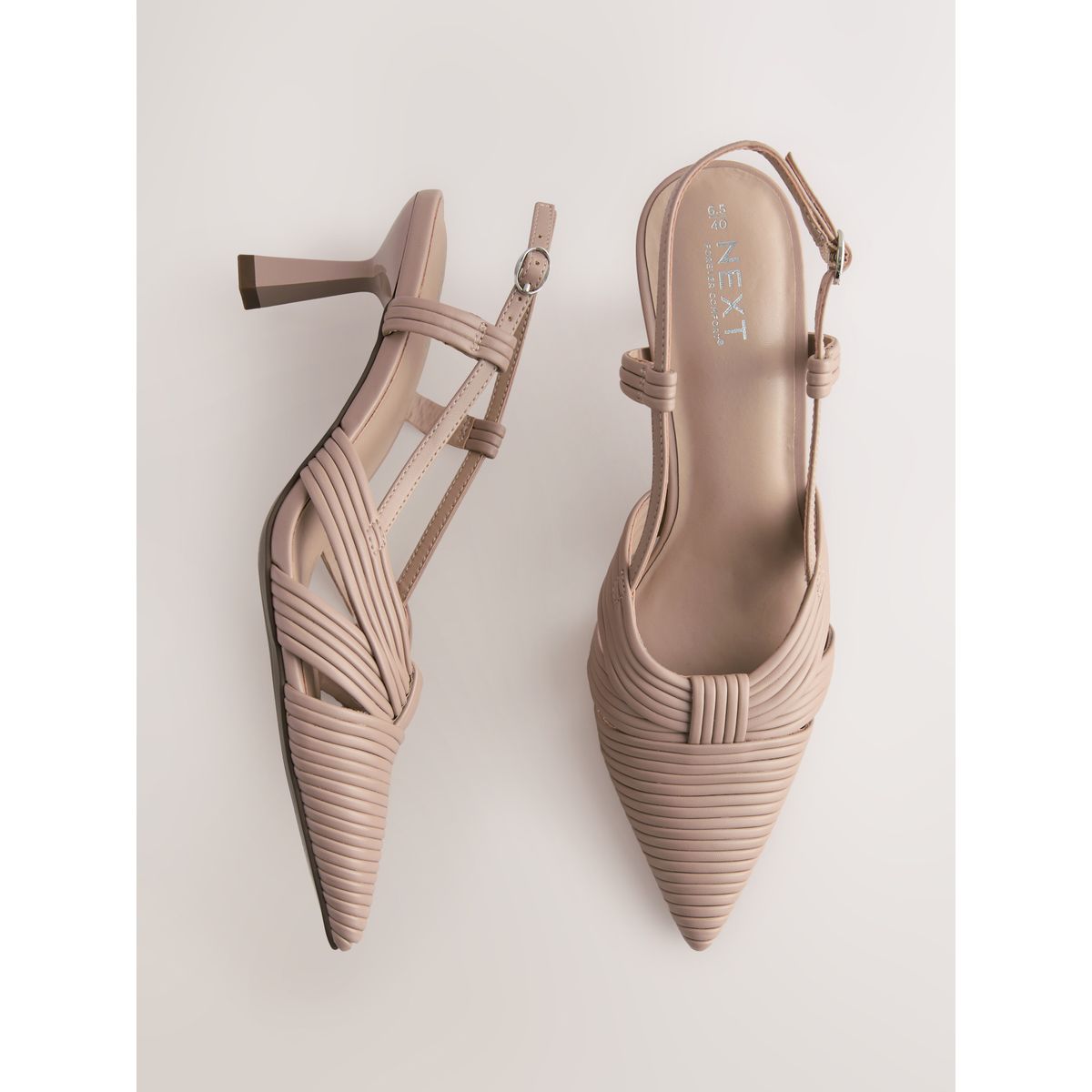 Chaussures à talons/bride arrière/bout pointu chair, NEXT
