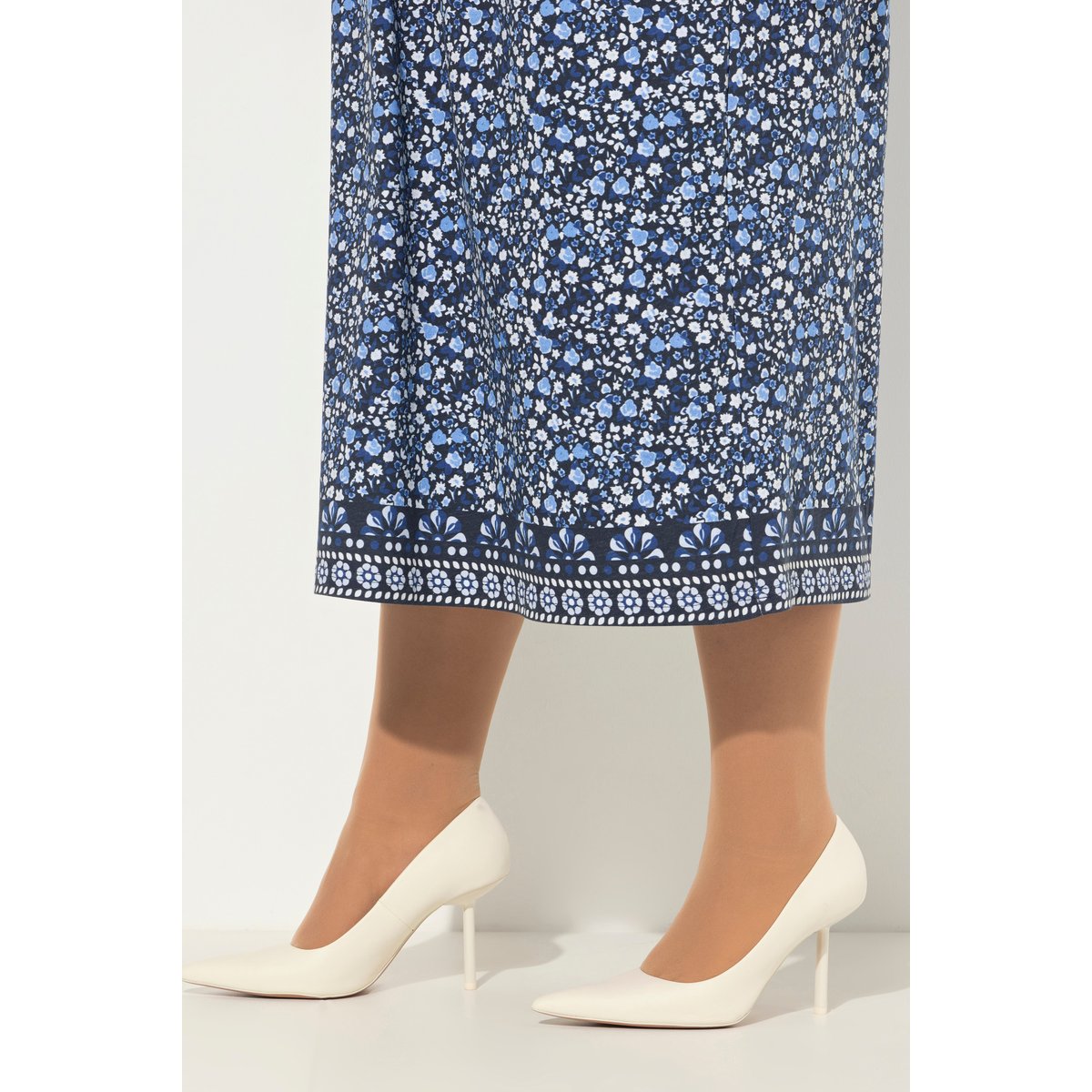 Robe en jersey avec poches marine, ULLA POPKEN