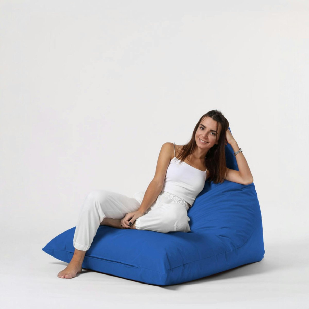 Pouf berlingot pour jardin et terrasse ARTA bleu, PIER IMPORT