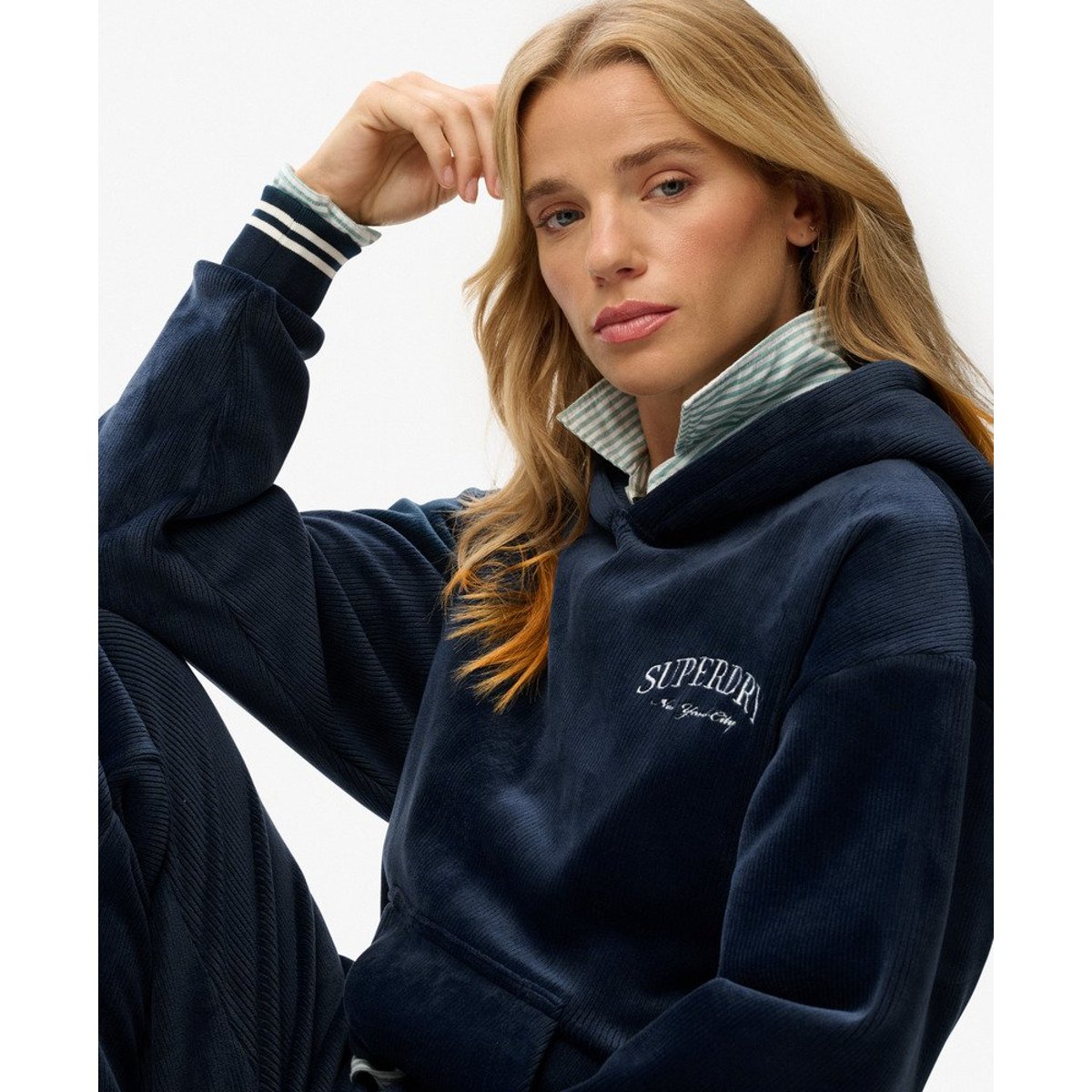 Sweat à capuche Country Club Velour Décontracté bleu marine intense, SUPERDRY