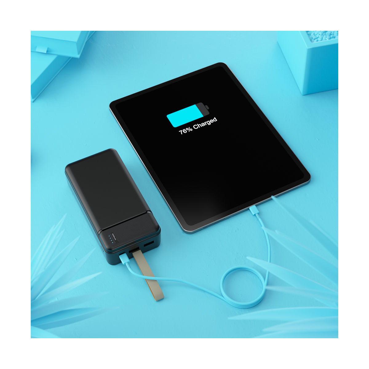 Batterie externe grande capacité 30 000 mAh TRAVEL noir, LIVOO