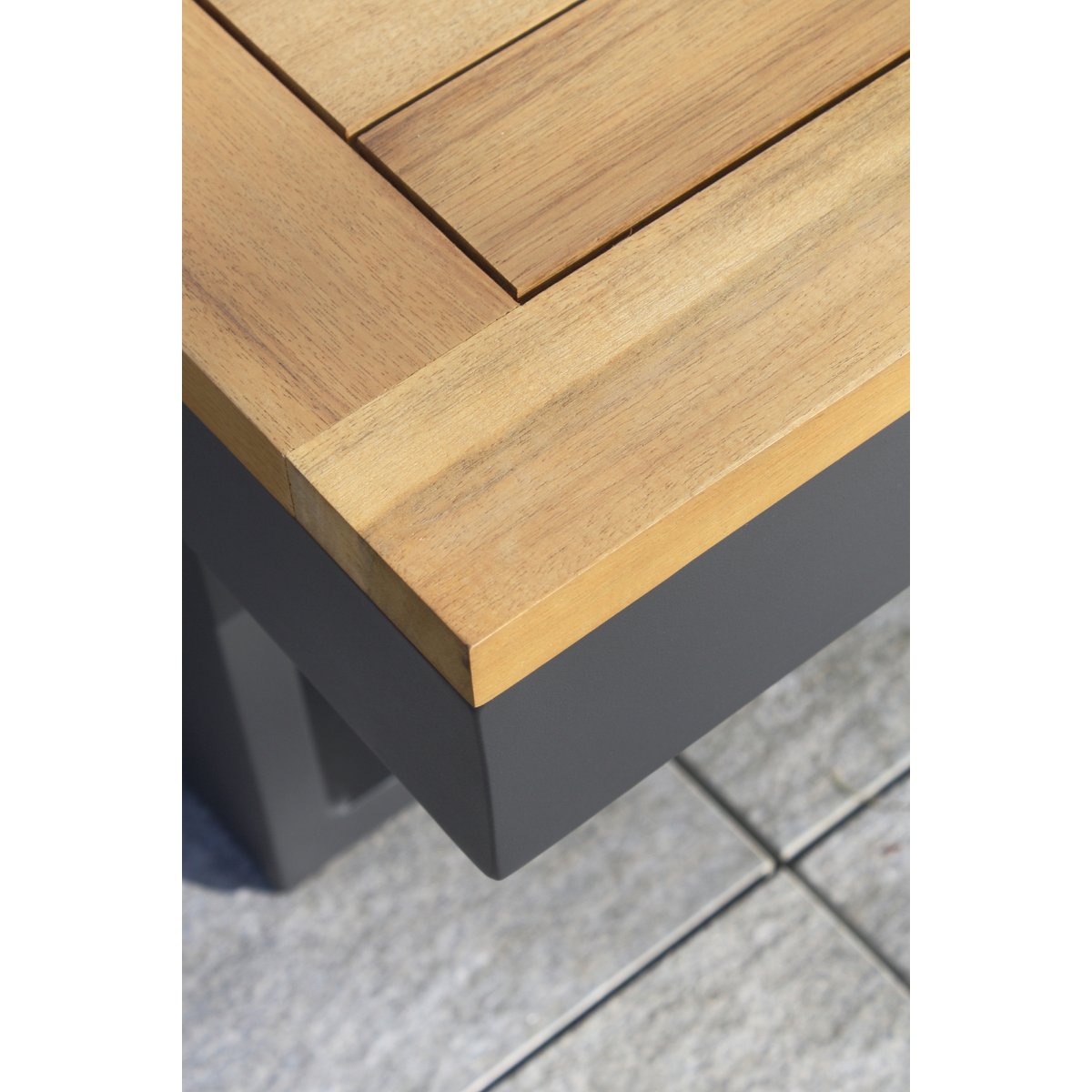Salon de jardin 4 places en bois d' et aluminium TOKYO gris anthracite, DCB GARDEN