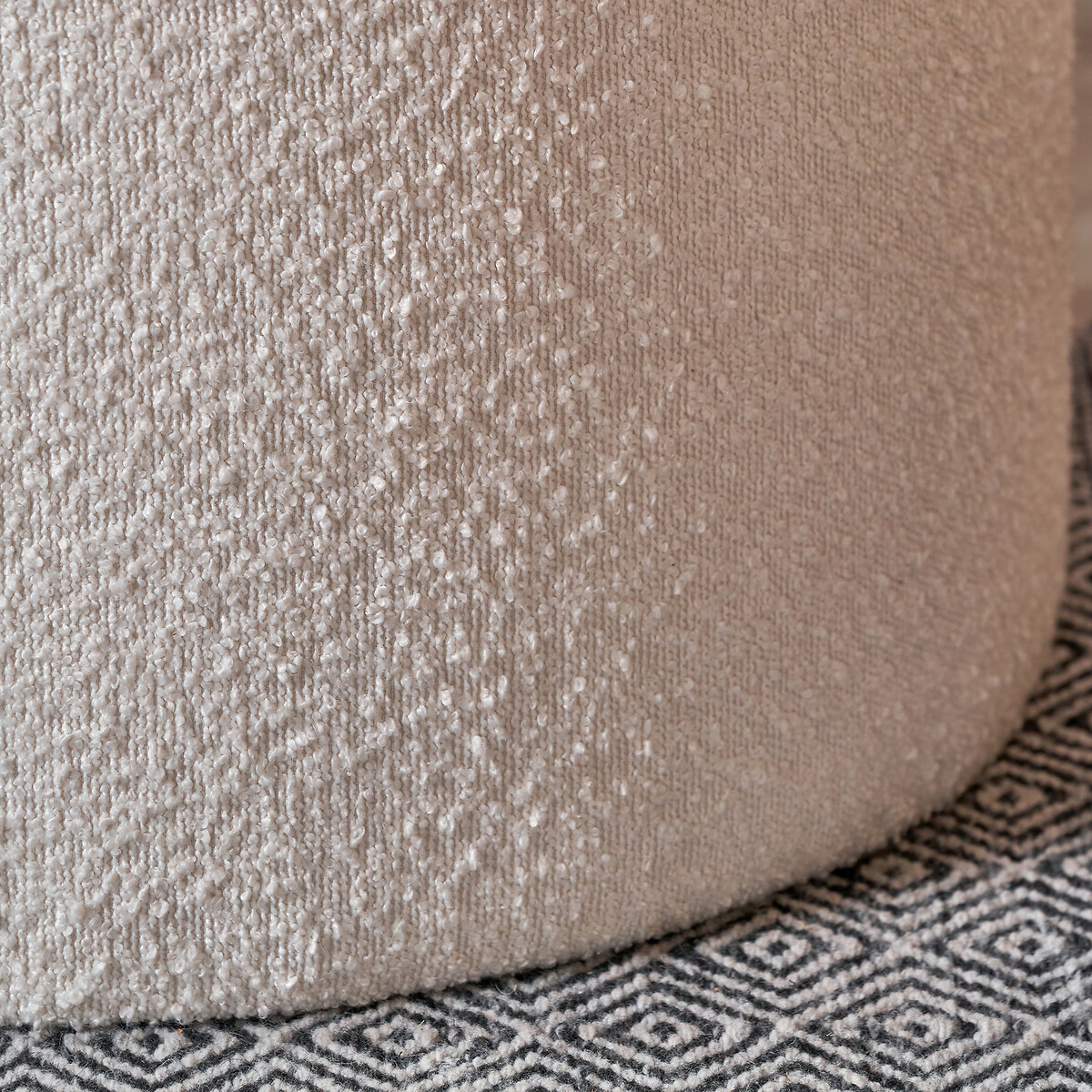 Avelio Boucle Accent Chair white, SO'HOME