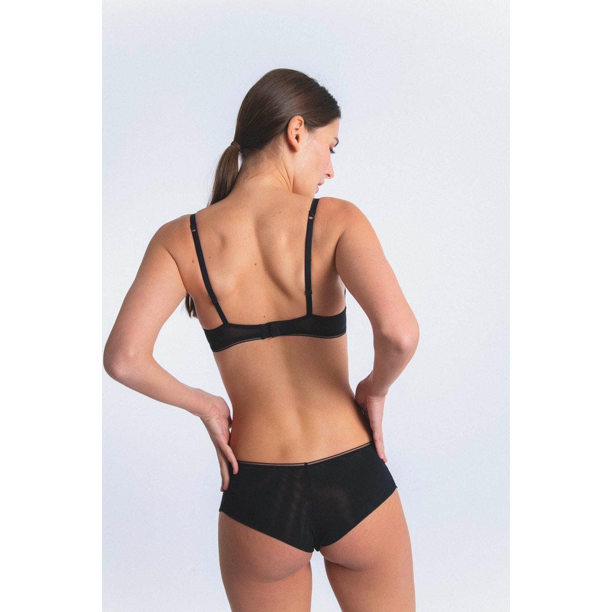 Shorty en broderie SIN noir, MAISON LEJABY