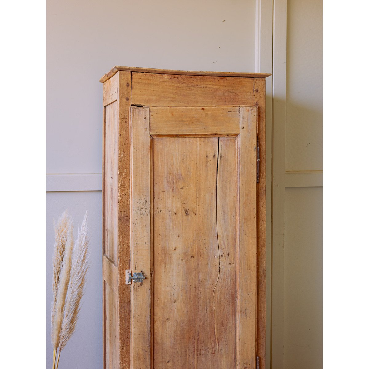 Armoire parisienne façon bonnetière Blandine N°475 - Bon état bois clair, DEBONGOUT