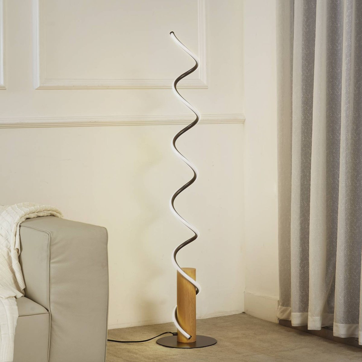 Lampadaire en aluminium traditionnelLED gris, bois clair, LINDBY