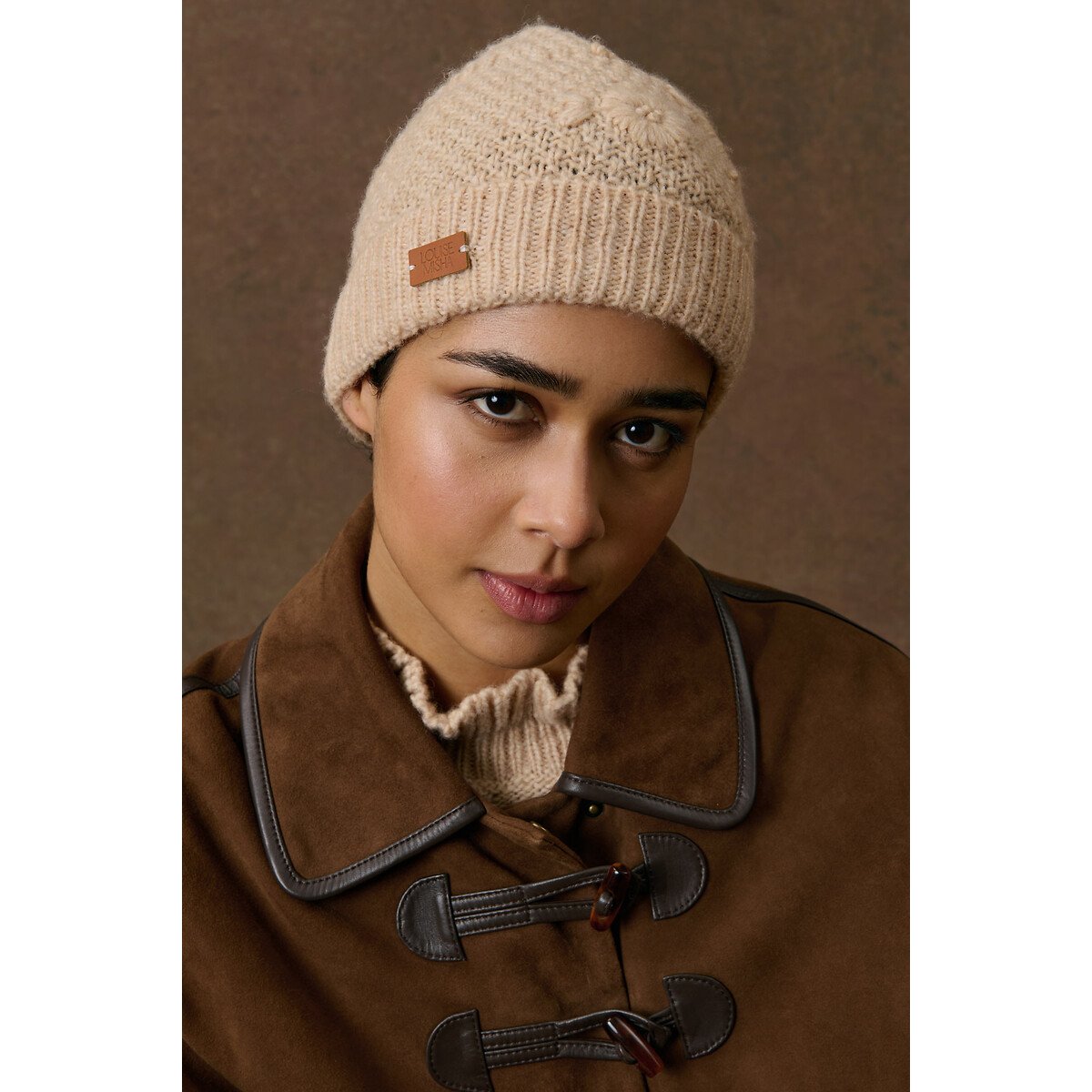 Bonnet brodé, ALINIOU beige, LOUISE MISHA