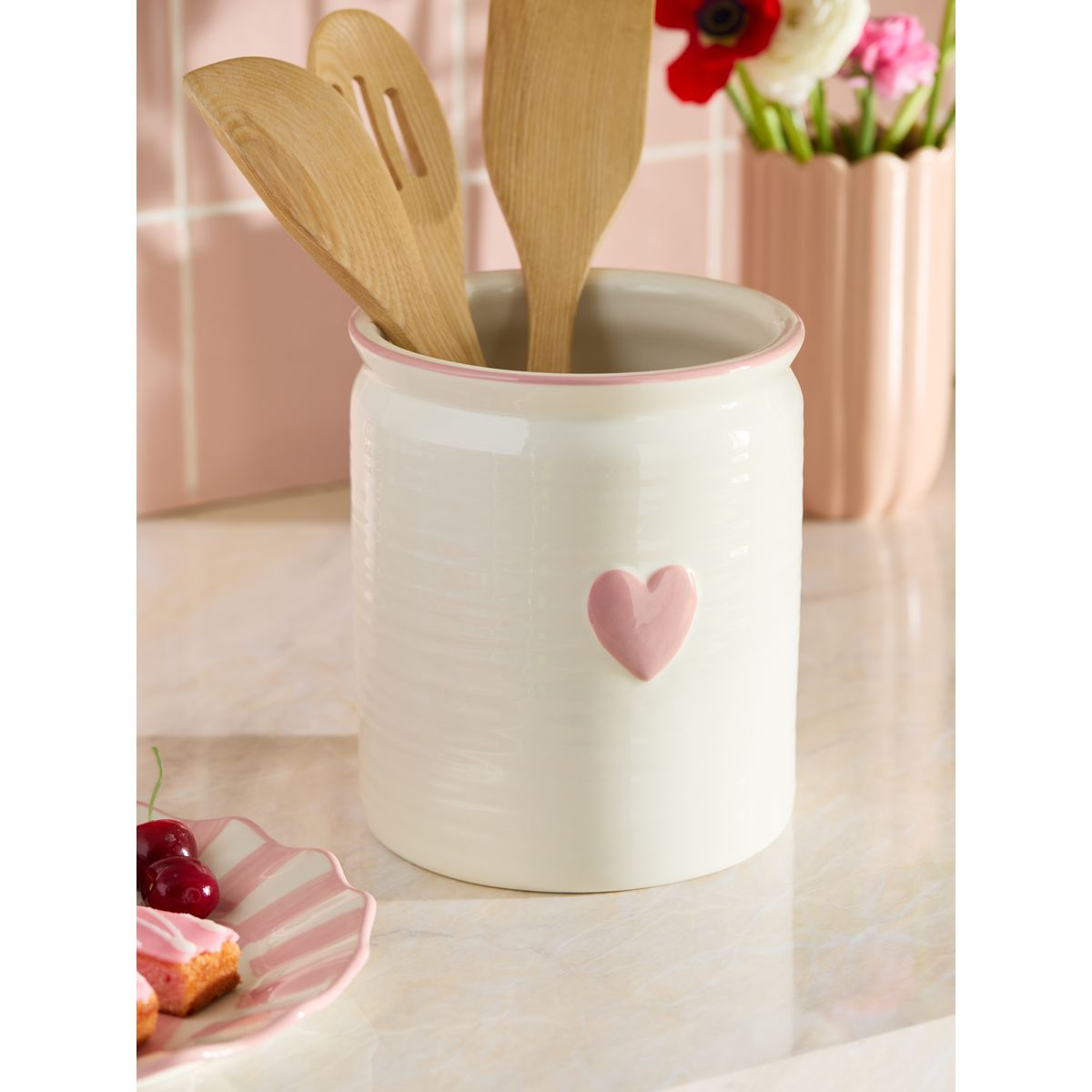 Grand pot à ustensiles en cœur céramique rose, NEXT