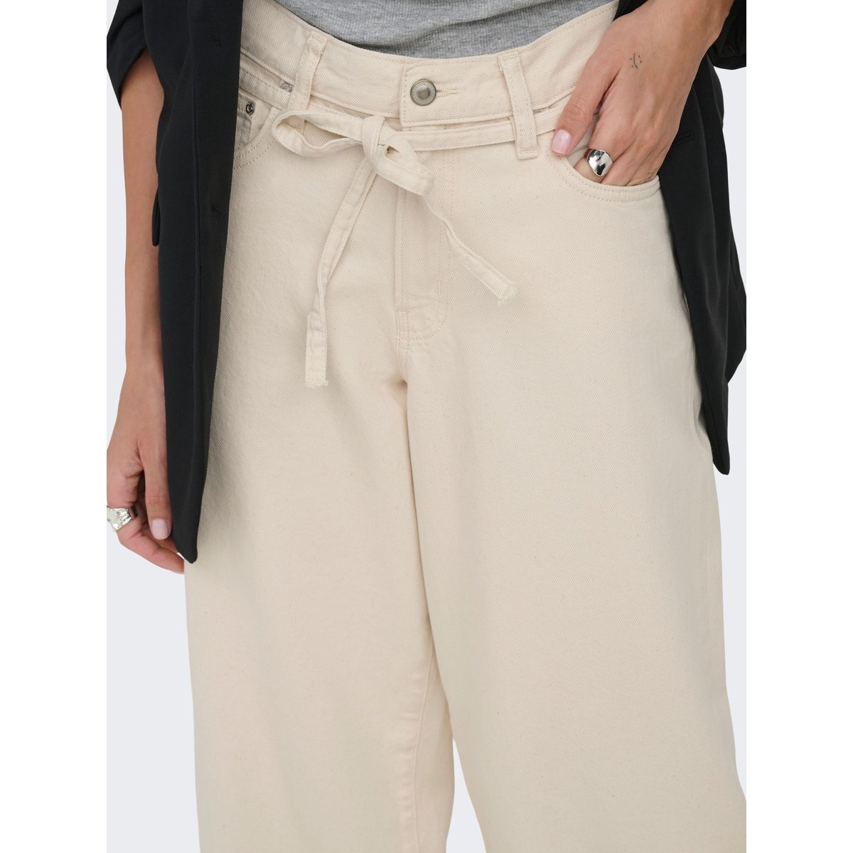 Jean Coupe Droite blanche - ecru 1, ONLY