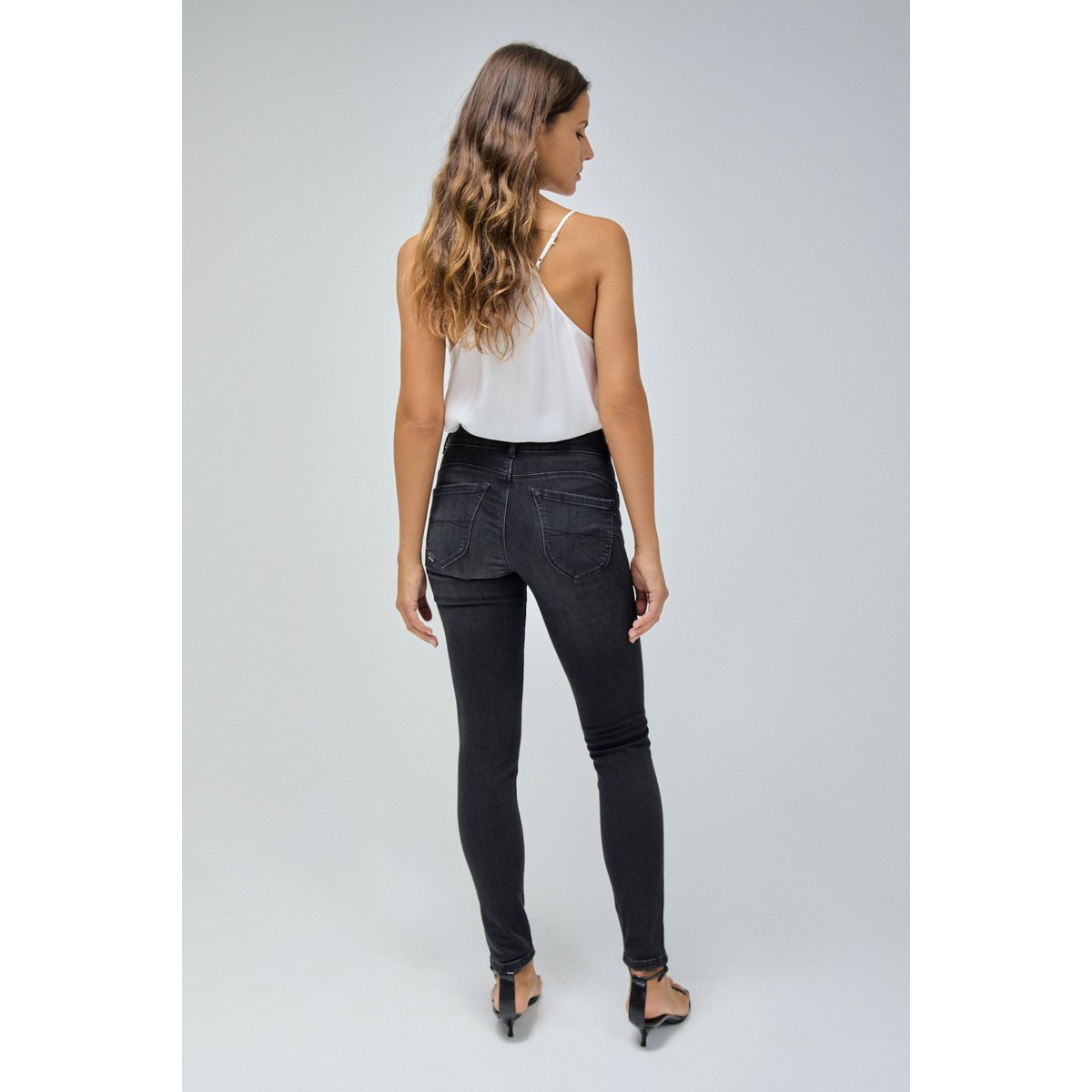 JEAN SECRET PUSH IN SKINNY noir, SALSA JEANS