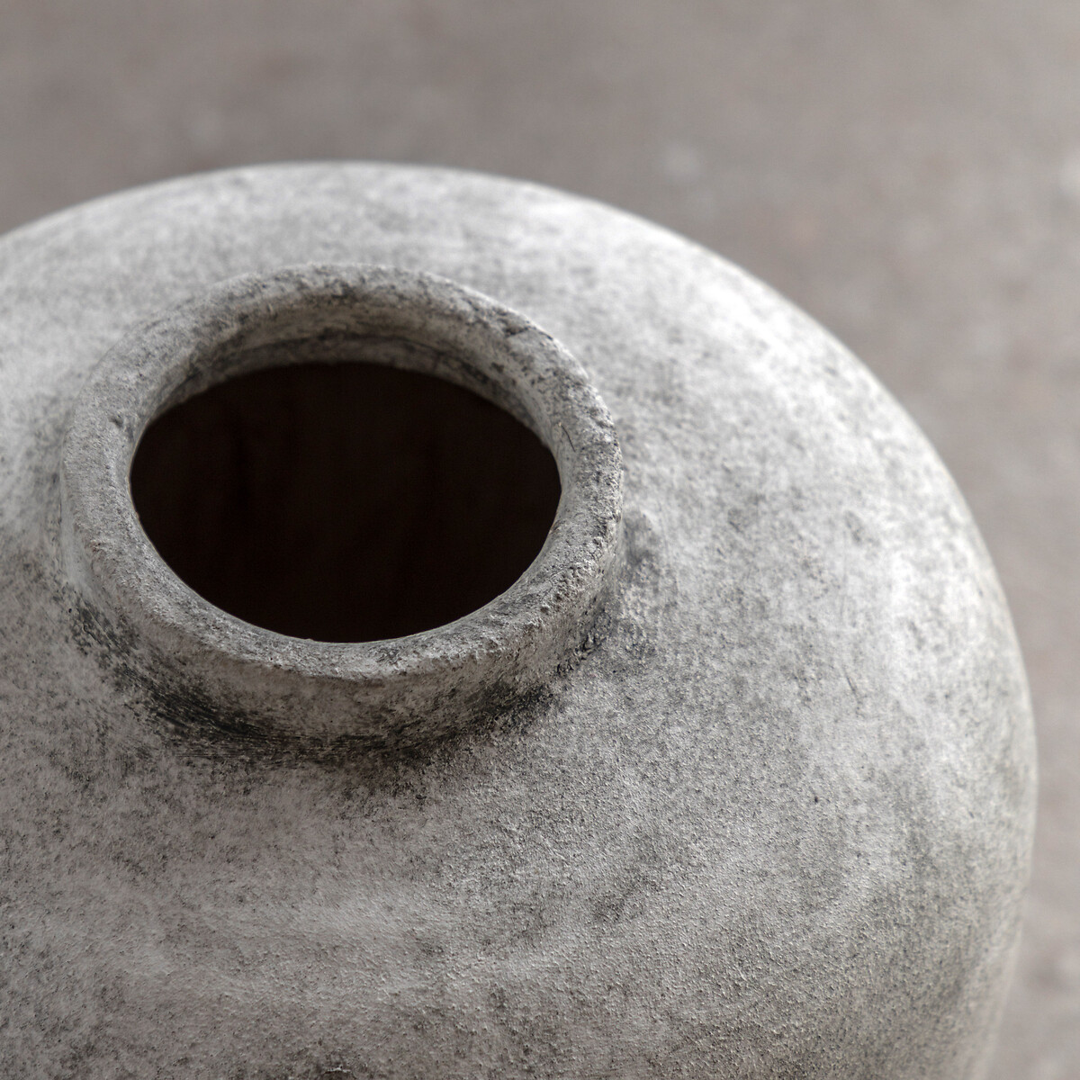 Teguise 26cm Ceramic Urn Vase grey, ÉDITÉ