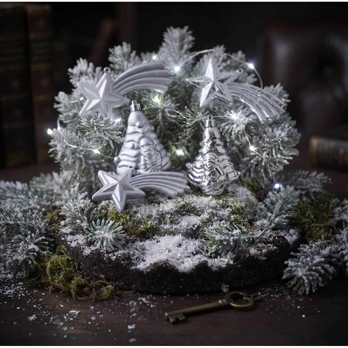 Lot de 4 Boules de Noël 2 Sapins et 2 Étoiles Brillant et Mat argent, EDEN