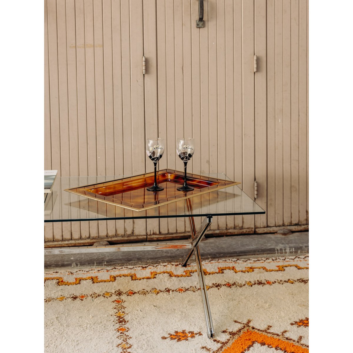 Table basse au plateau en verre Donna N°1559 - Bon état transparent, DEBONGOUT