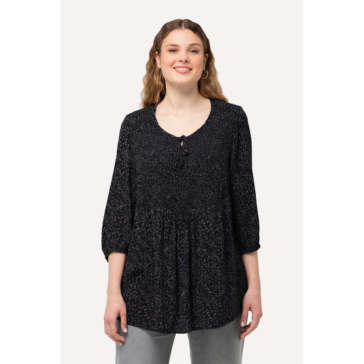 Blouse smockée à pois noir, ULLA POPKEN