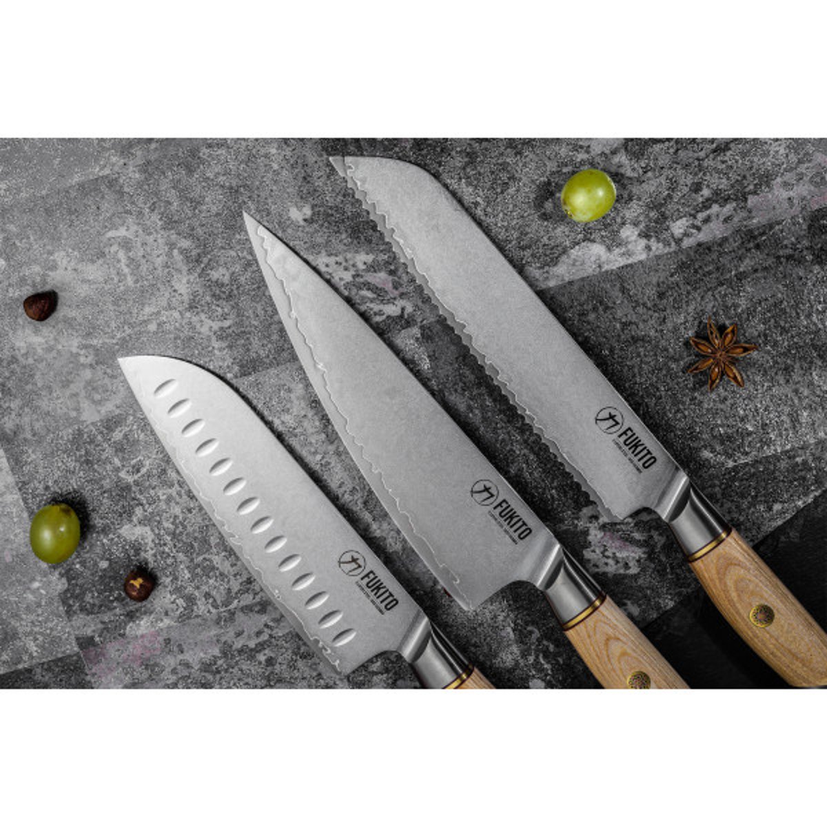Couteau de cuisine Pakka San Mai modèle Santoku 18cm bois clair, FUKITO
