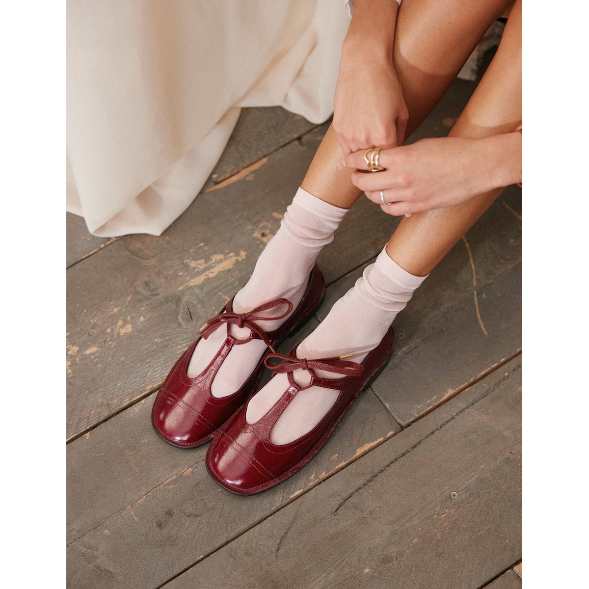 Ballerines SORA cuir plissé verni bordeaux, ODAJE