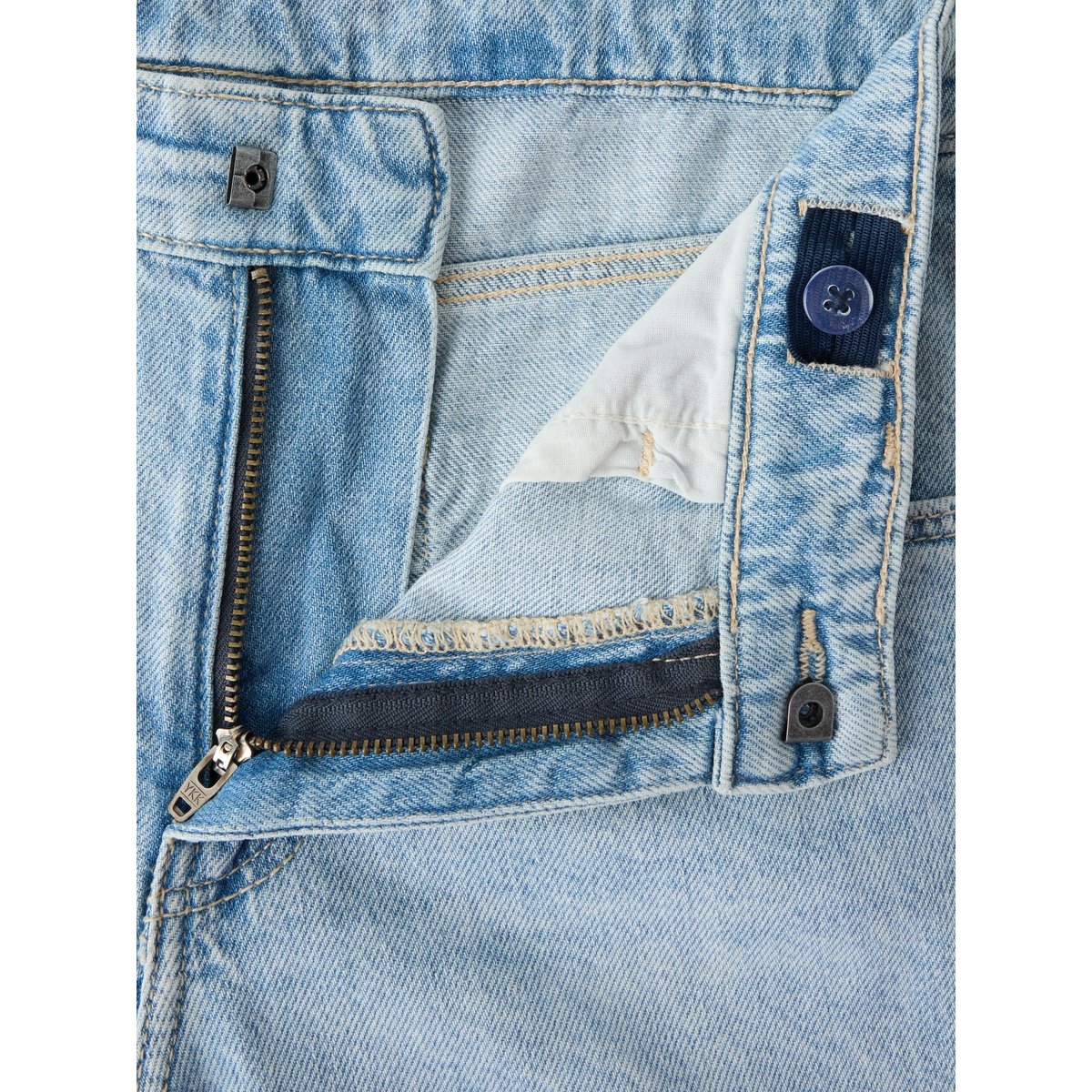 Shorts En Jean light blue denim, TWO SOON