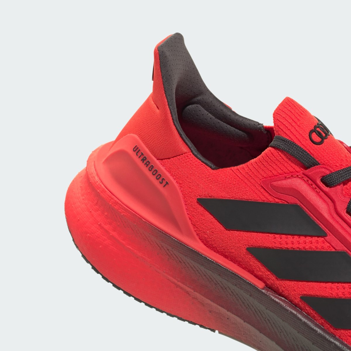 Chaussure Ultraboost 5 Audi Revolut F1 Team Chaussure Ultraboost 5 Audi Revolut F1 Team hi-res red / utility black / utility black, adidas Performance