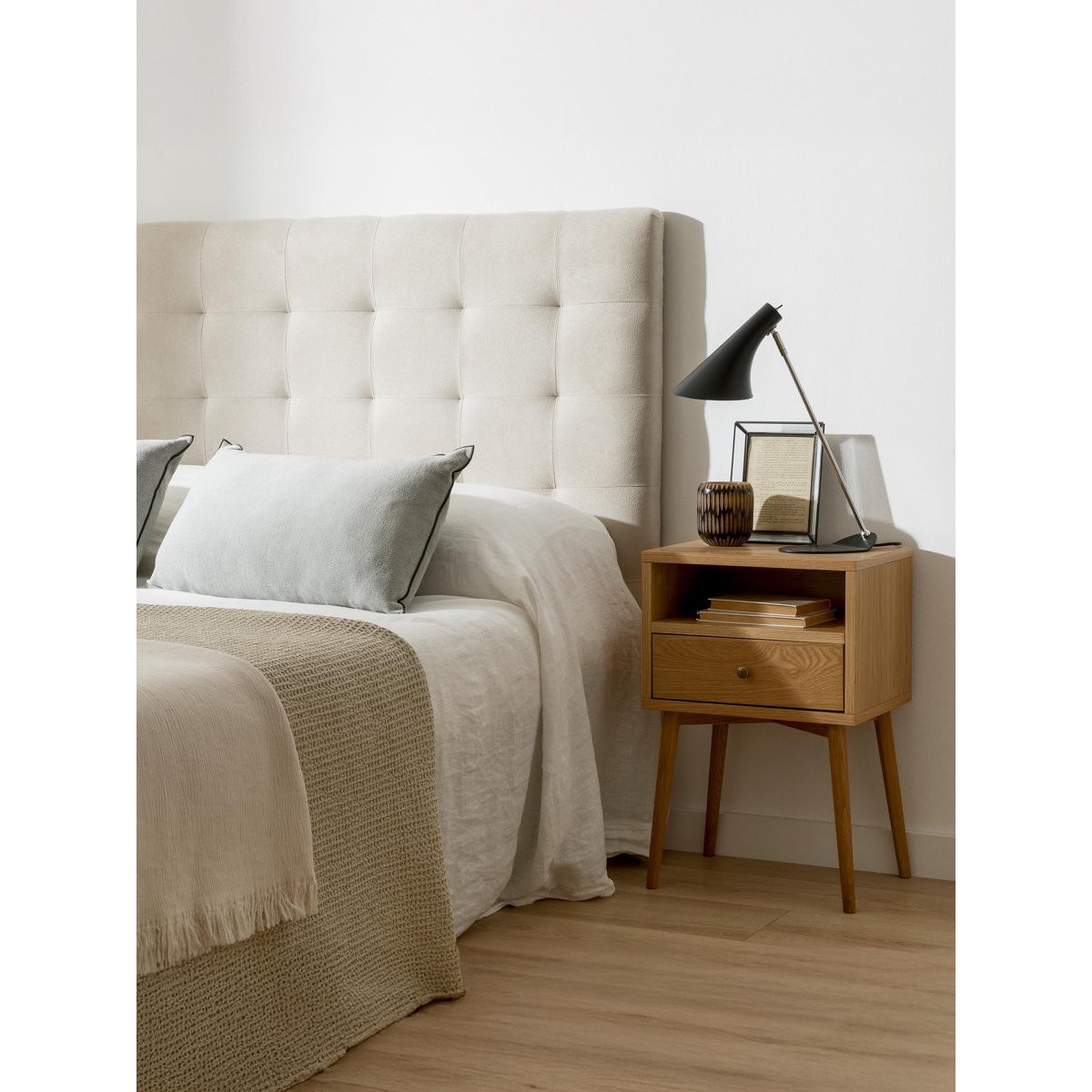 Table de chevet Bois - TILO beige clair, KENAY