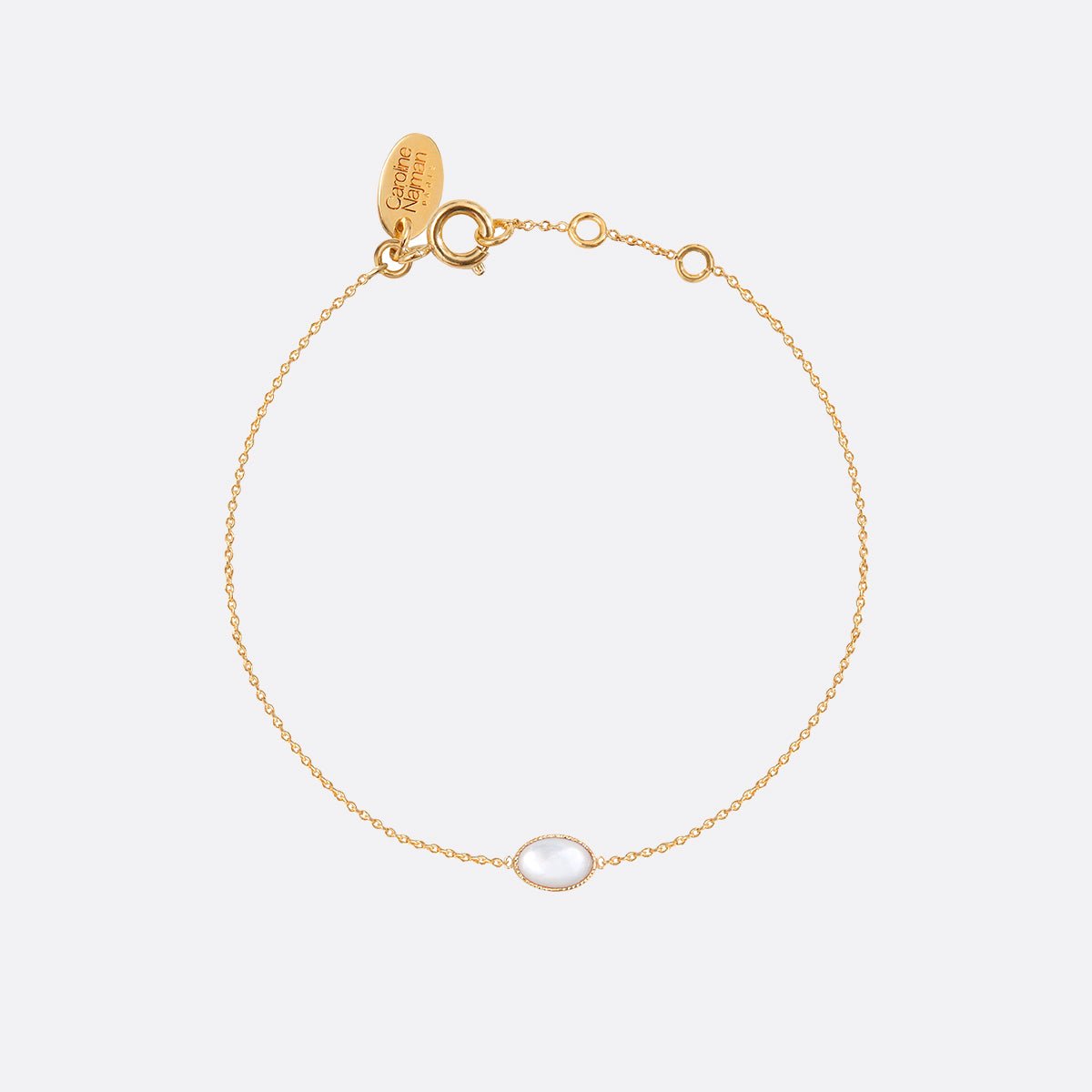 Bracelet doré nacre blanche - cab ovale blanc, CAROLINE NAJMAN