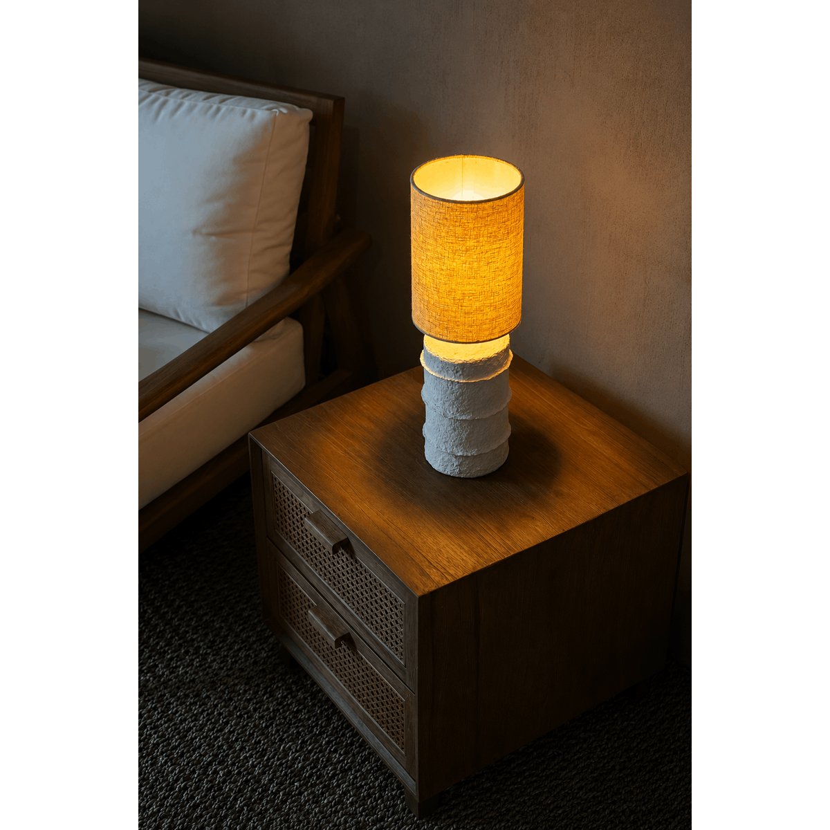 Lampe de table en papier-maché CONTOUR blanc, BAZAR BIZAR