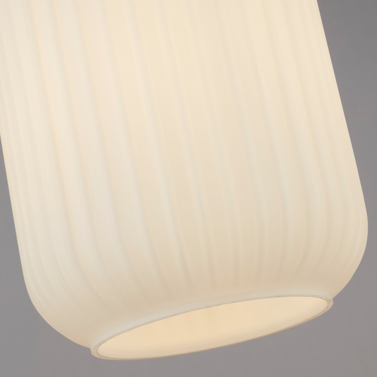Spring Frosted Glass Easy Fit Shade white, SO'HOME