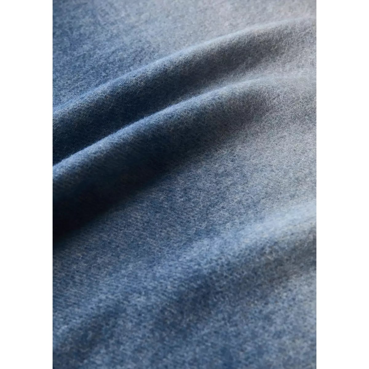 Plaid en laine à effet dégradé et détails de franges rouge foncé, MANGO HOME