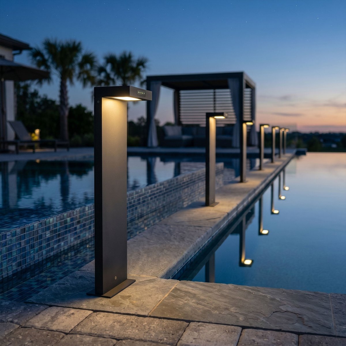 Borne solaire aluminium ALA MAXI noir, LUMISKY