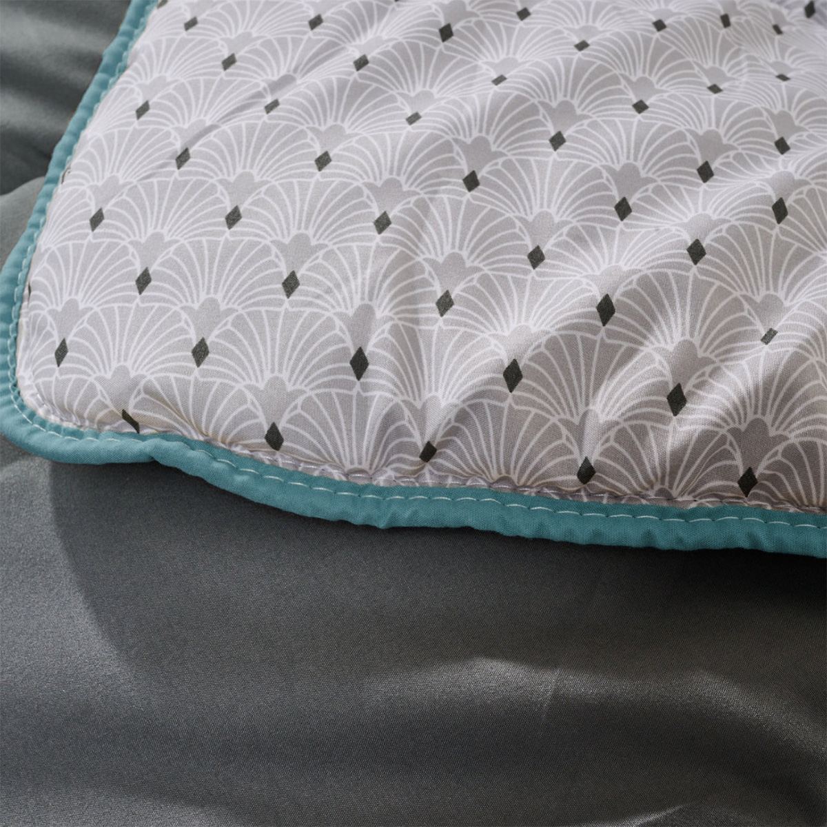 Couette imprimée microfibre chaude Graphique gris clair, BLEU CALIN