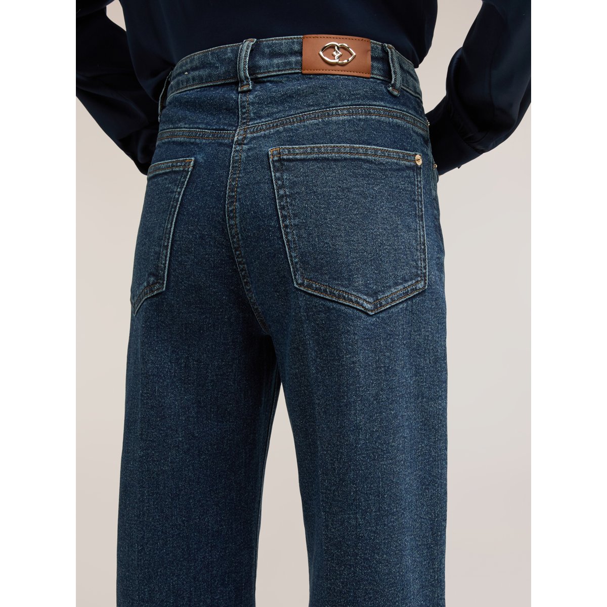 Jean à jambes larges bleu, MOTIVI
