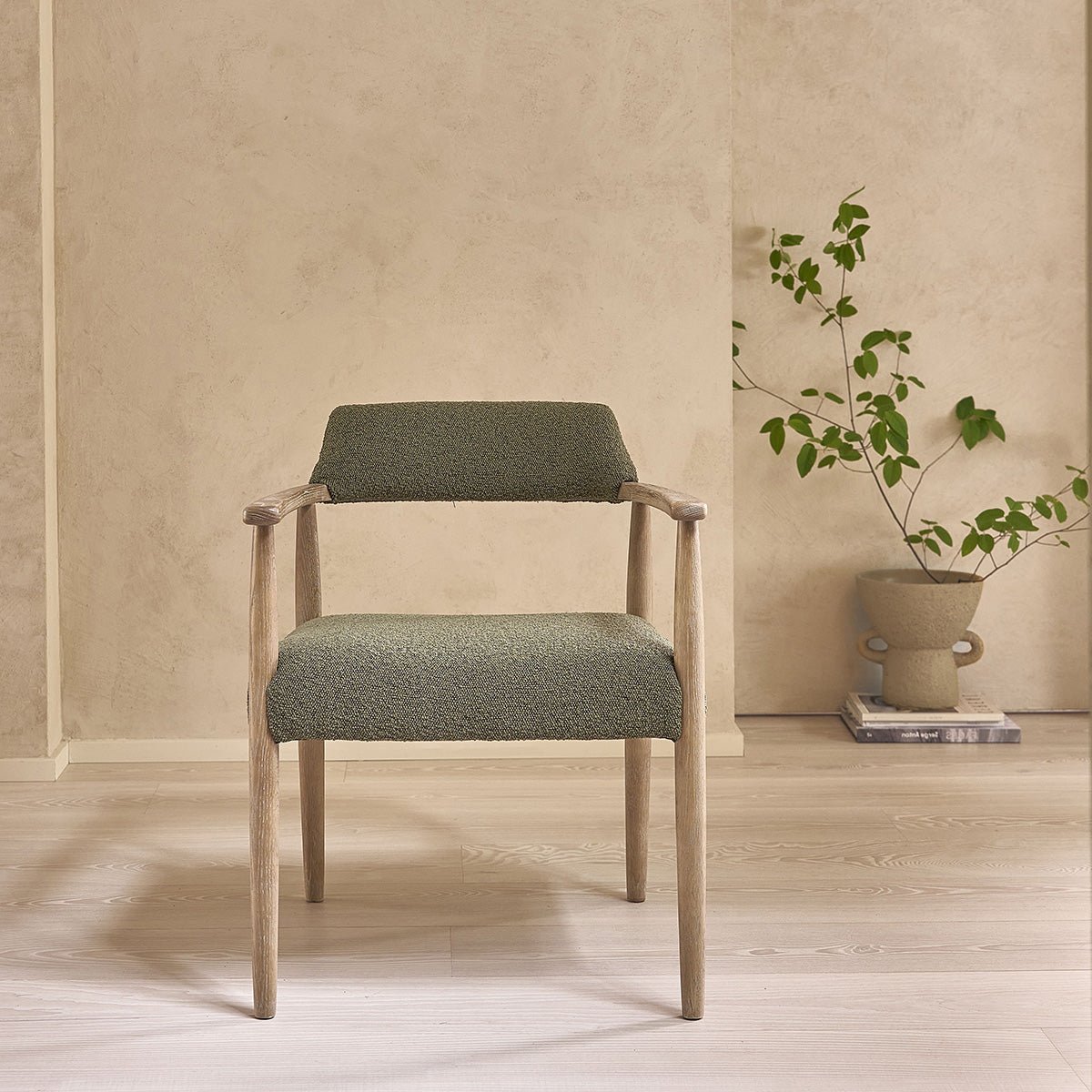 Chaise en bois de chêne et bouclette  LUISA kaki, BERAH GETAH