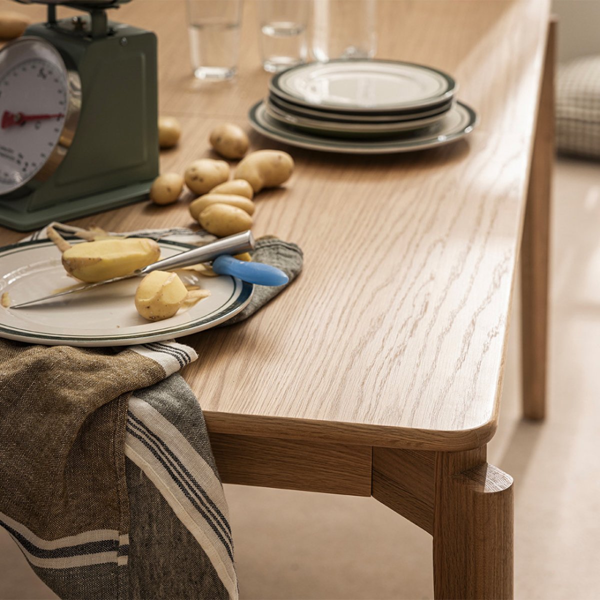 Table à manger extensible 6 à 10 personnes en bois 160-205x90cm- MONA bois clair, DRAWER