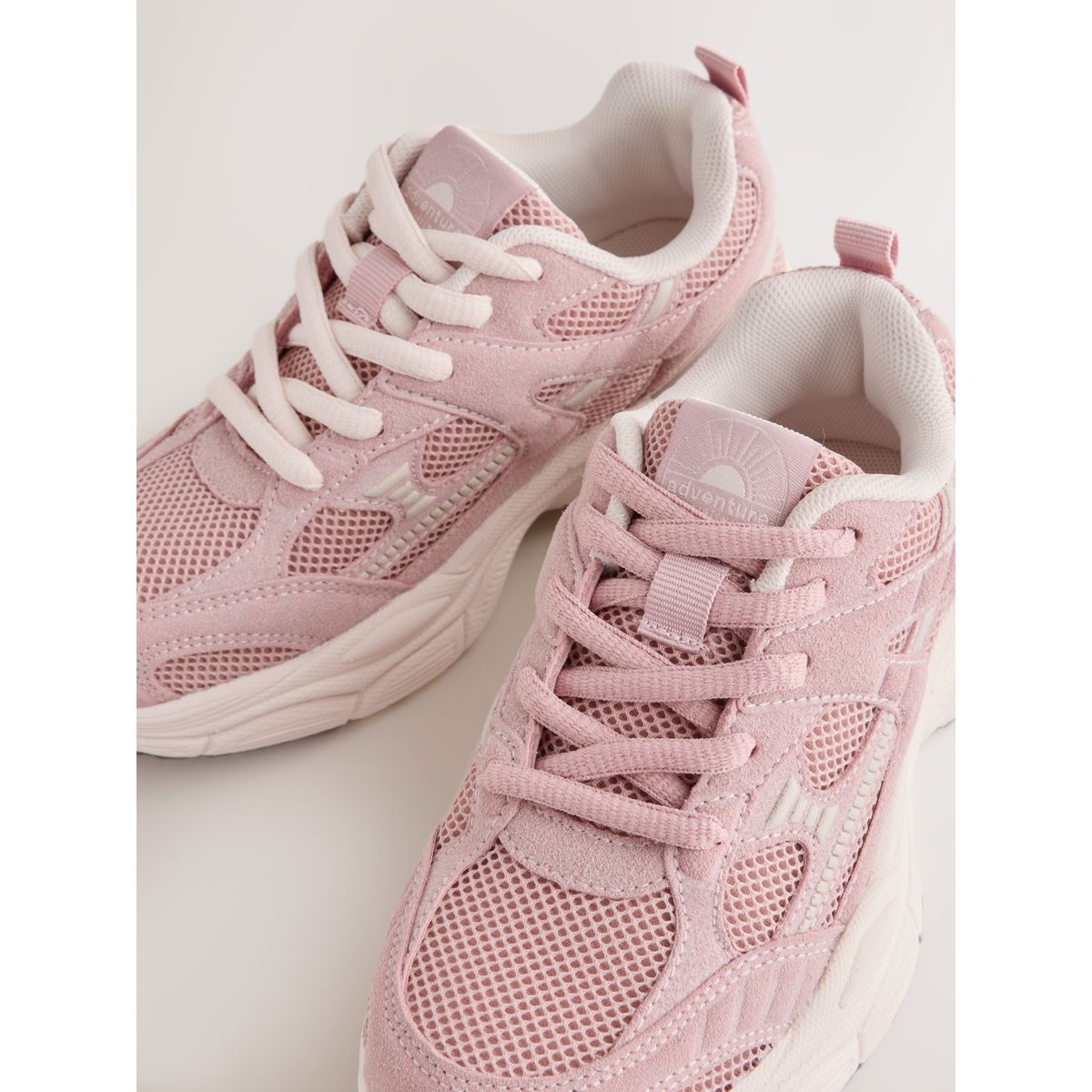 Grosses baskets à lacets rose, NEXT