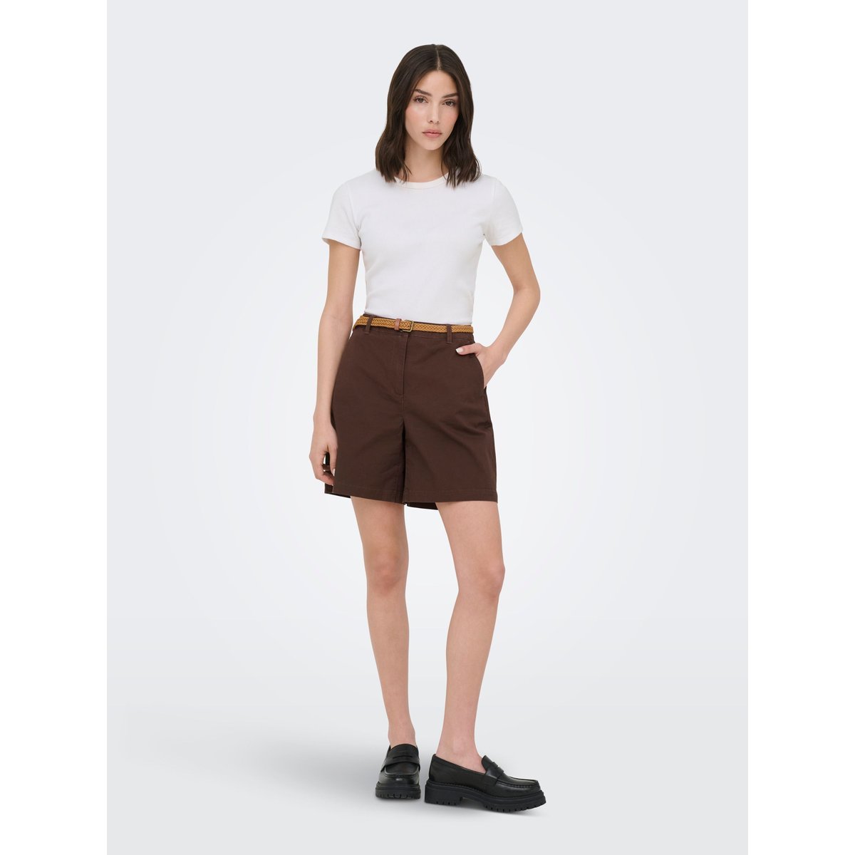 Short marron - chicory coffee 1, JDY