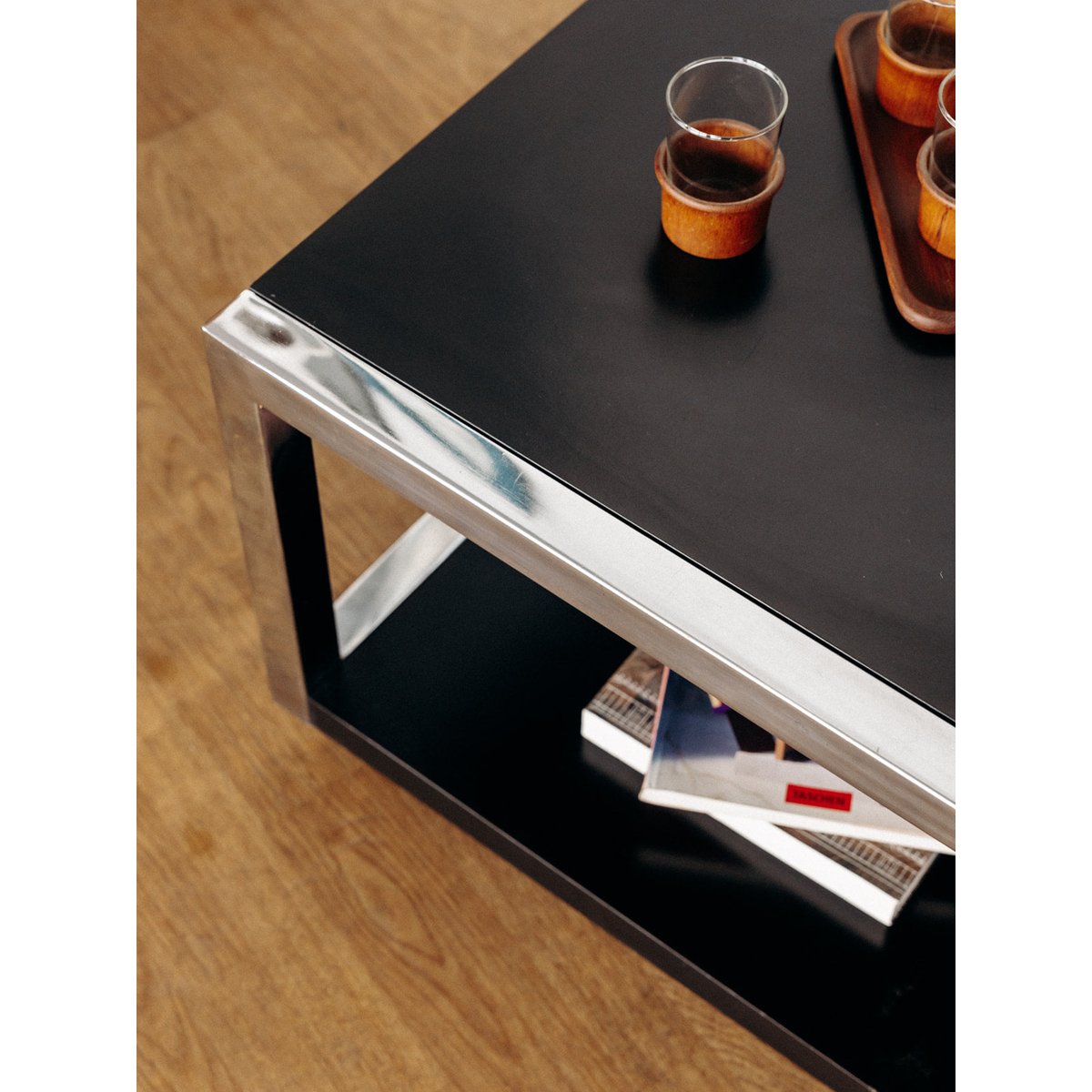 Table basse en bois et métal Liv N°140 - Bon état noir, DEBONGOUT