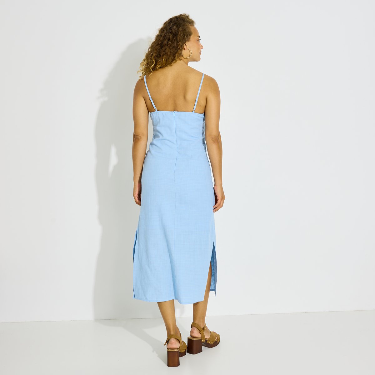 Robe longue unie à fines bretelles bleu ciel, GRAIN DE MALICE