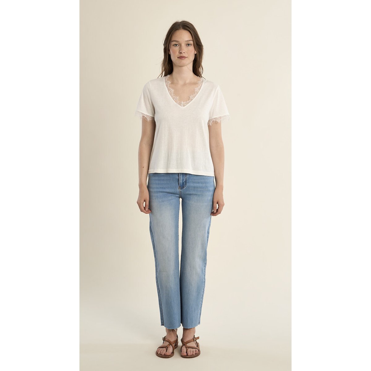 T-shirt manches courtes col v détail dentelle blanc, MOLLY BRACKEN