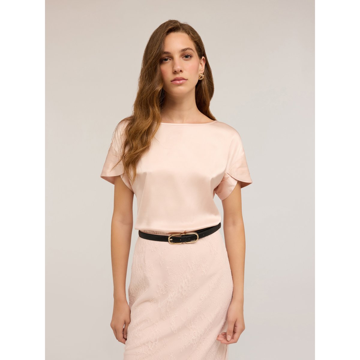 Blouse à manches en pétale beige, MOTIVI