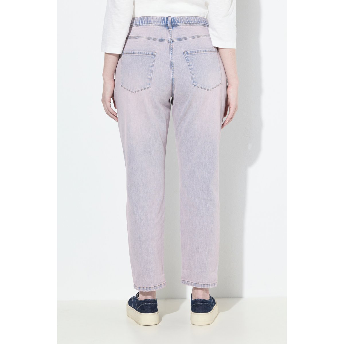 Jean Boyfriend en denim coloré bleu clair, ULLA POPKEN