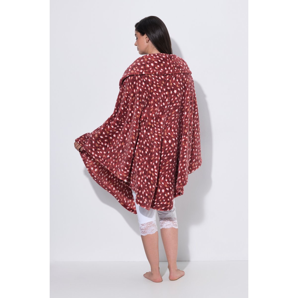 Poncho d'intérieur avec col feuille morte, ULLA POPKEN