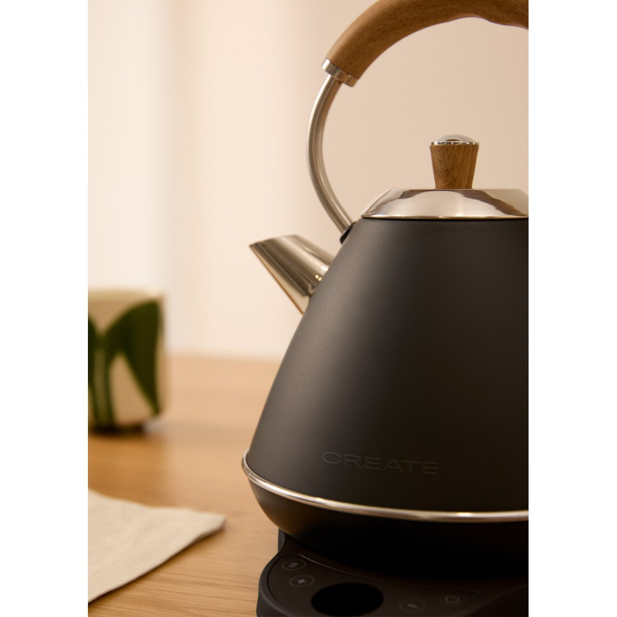 Bouilloire électrique 1L KETTLE RETRO PRO noir, CREATE