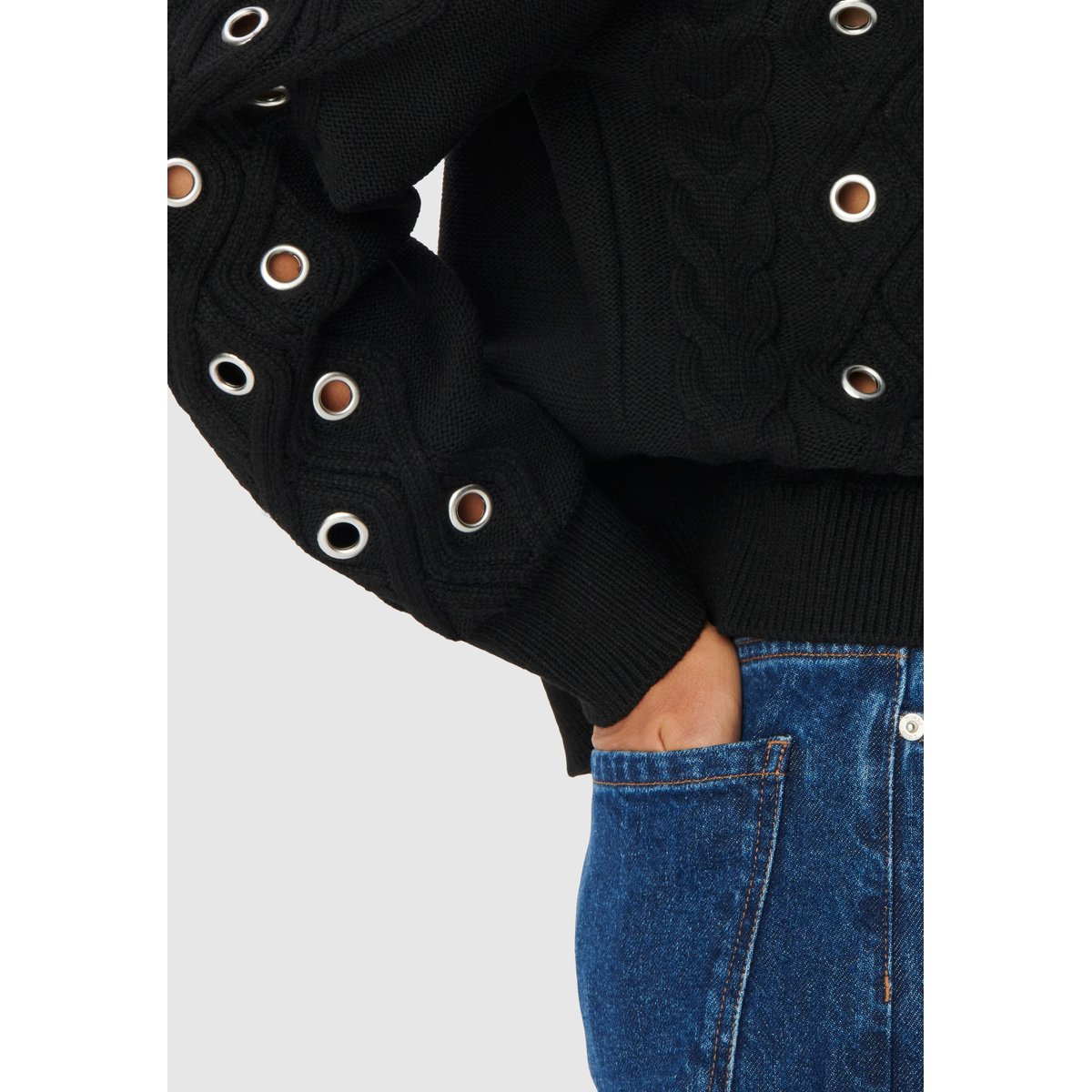 Pull tricot torsades et décor oeillets noir, IKKS