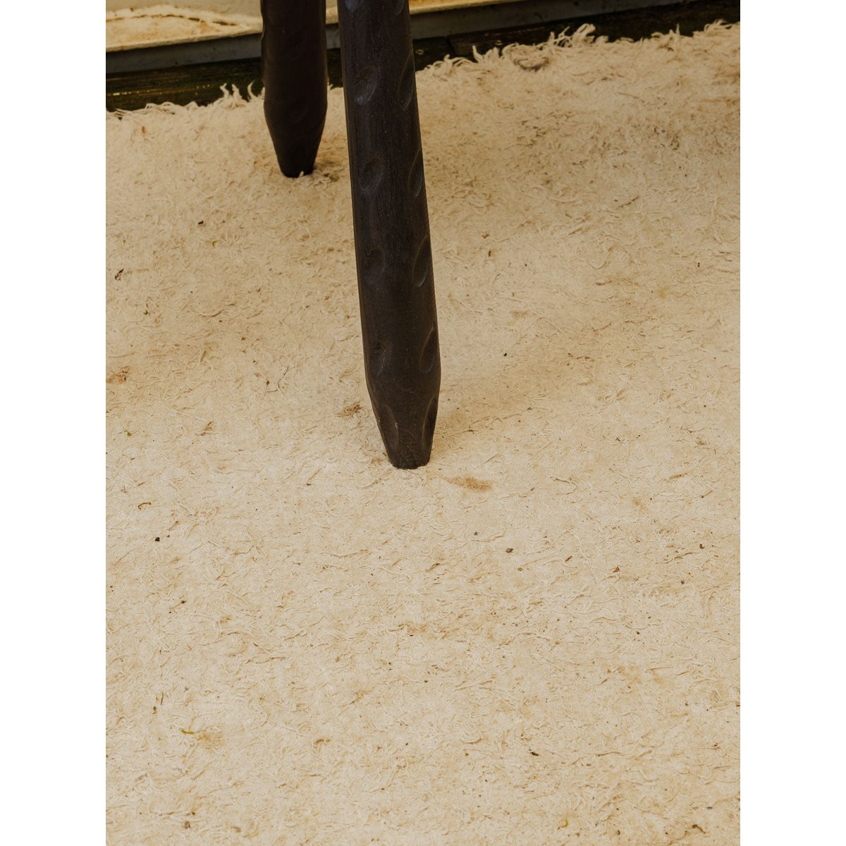 Table d'appoint en bois noir Francine N°1699 - Bon état noir, DEBONGOUT