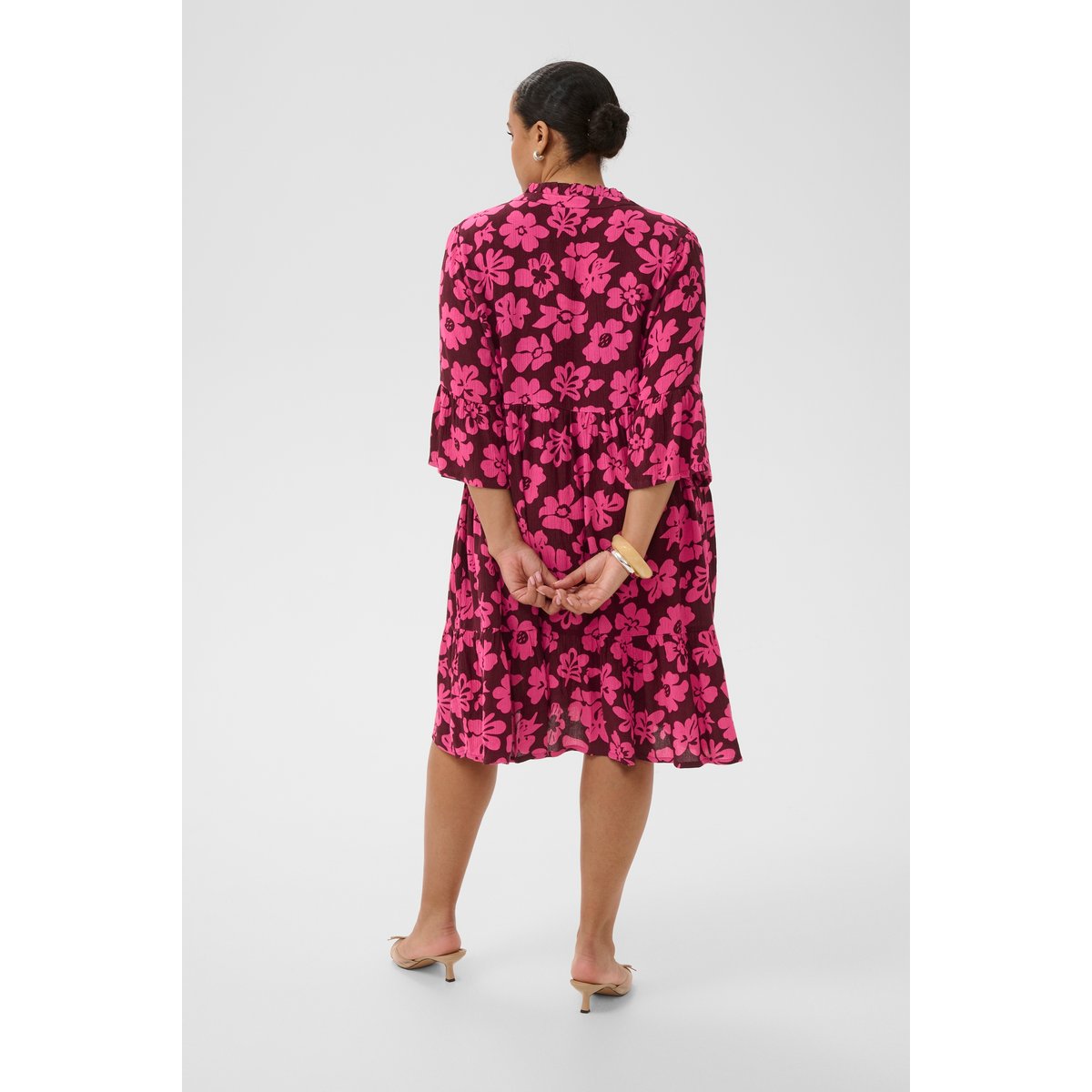 Robe rouge cabernet/pink flowers, KAFFE CURVE